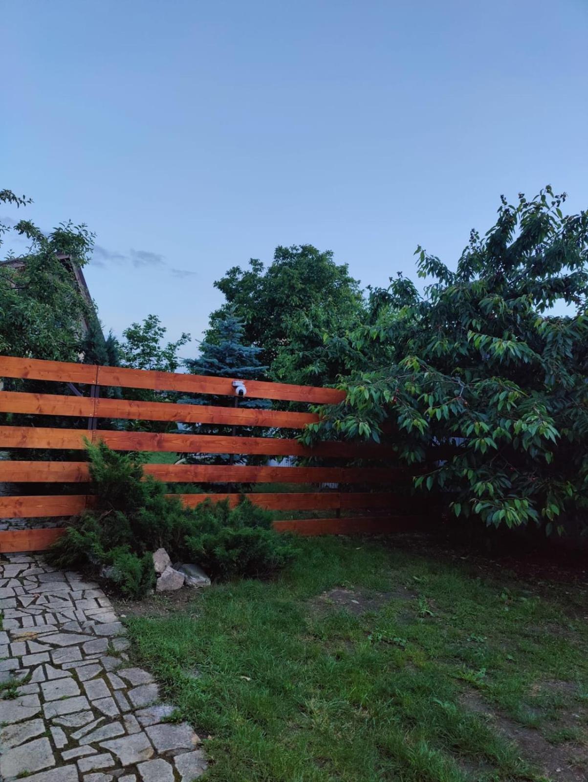 Luxus Cluj Airport Apartments Екстер'єр фото