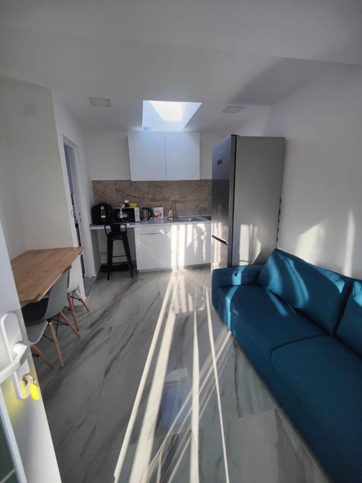 Luxus Cluj Airport Apartments Екстер'єр фото